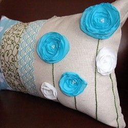 Af fun pillow project. Beautiful color choice