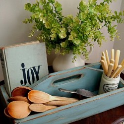 Lovely Caddy Vignette