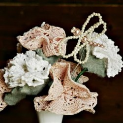 Roses from doilies and a beaded dragonfly. With full tutorial!
