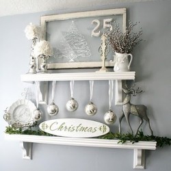 House of Smith’s: Blue, Green, White and Silver Christmas Decorating Ideas