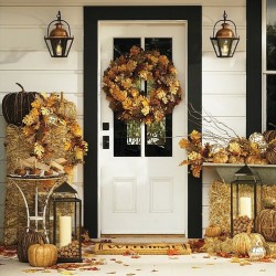 22 Fall Front Porch Ideas collected by @HomeStoriesA2Z