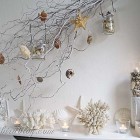 Summer mantel decoration beach theme