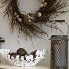 Twigg wreath vignette3