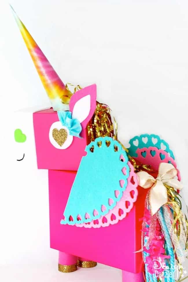 Colorful paper unicorn card holder