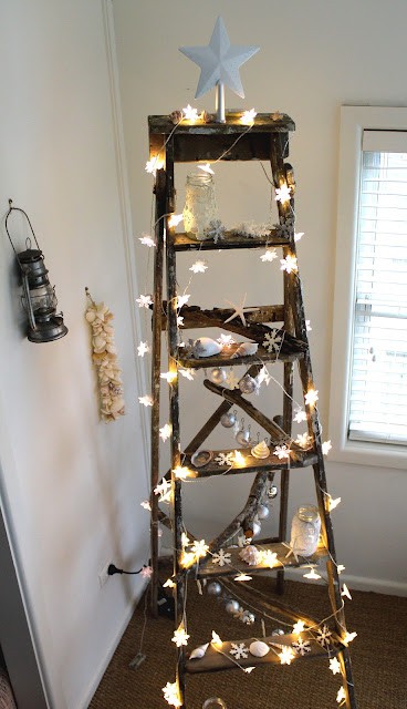 coastal Christmas ladder